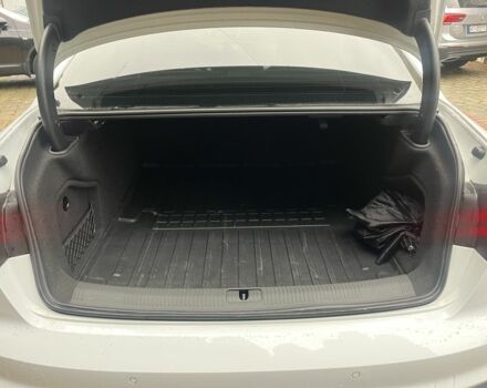 Белый Ауди А4, объемом двигателя 2 л и пробегом 43 тыс. км за 29000 $, фото 19 на Automoto.ua