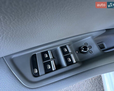 Белый Ауди А4, объемом двигателя 2 л и пробегом 122 тыс. км за 18650 $, фото 48 на Automoto.ua