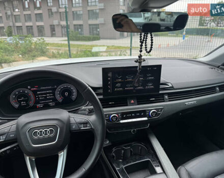 Белый Ауди А4, объемом двигателя 1.98 л и пробегом 110 тыс. км за 29000 $, фото 6 на Automoto.ua