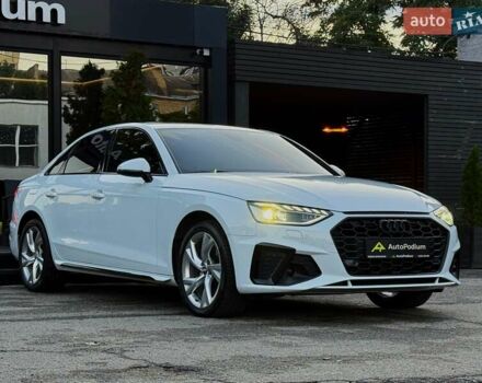 Білий Ауді А4, об'ємом двигуна 1.98 л та пробігом 76 тис. км за 30999 $, фото 3 на Automoto.ua