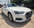 Белый Ауди А4, объемом двигателя 2 л и пробегом 50 тыс. км за 8000 $, фото 1 на Automoto.ua
