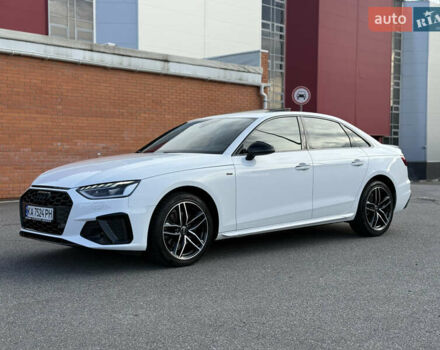 Білий Ауді А4, об'ємом двигуна 2 л та пробігом 126 тис. км за 23900 $, фото 10 на Automoto.ua