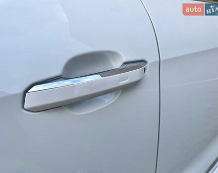 Белый Ауди А4, объемом двигателя 1.98 л и пробегом 5 тыс. км за 27800 $, фото 16 на Automoto.ua