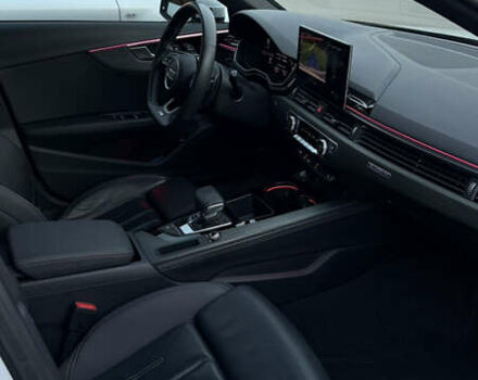 Ауді А4 2020 у Києві на Automoto.ua Білий Ауді А4, об'ємом двигуна 2 л та пробігом 94 тис. км за 27500 $, фото 7 на Automoto.ua