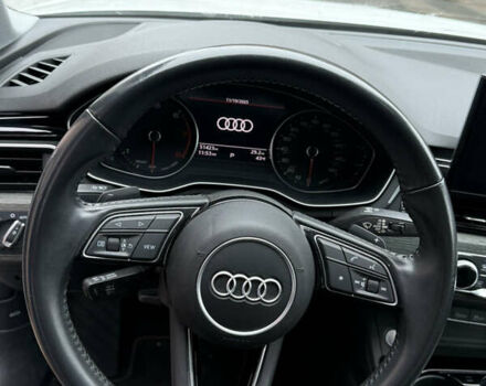 Білий Ауді А4, об'ємом двигуна 1.98 л та пробігом 82 тис. км за 25000 $, фото 8 на Automoto.ua