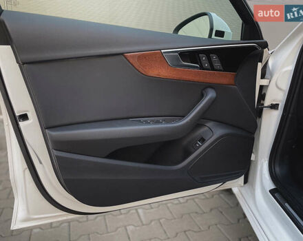 Белый Ауди А4, объемом двигателя 1.98 л и пробегом 5 тыс. км за 27800 $, фото 23 на Automoto.ua