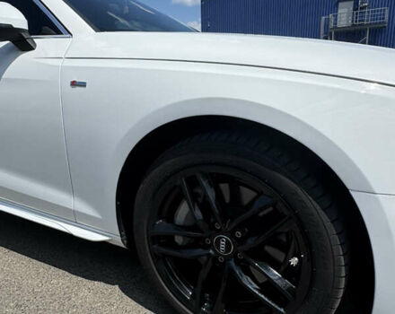 Белый Ауди А4, объемом двигателя 2 л и пробегом 111 тыс. км за 26100 $, фото 4 на Automoto.ua