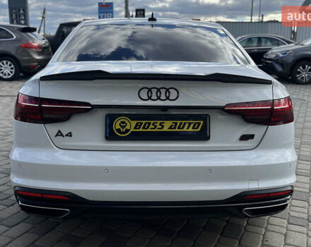 Белый Ауди А4, объемом двигателя 1.98 л и пробегом 82 тыс. км за 28000 $, фото 5 на Automoto.ua