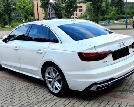 Белый Ауди А4, объемом двигателя 2 л и пробегом 42 тыс. км за 9500 $, фото 3 на Automoto.ua