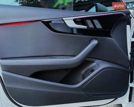 Білий Ауді А4, об'ємом двигуна 1.98 л та пробігом 76 тис. км за 30999 $, фото 27 на Automoto.ua