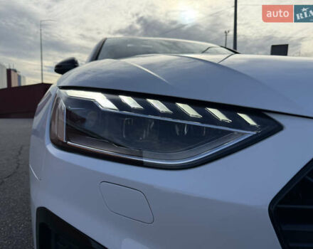 Білий Ауді А4, об'ємом двигуна 2 л та пробігом 126 тис. км за 23900 $, фото 38 на Automoto.ua