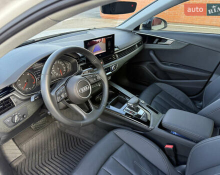 Білий Ауді А4, об'ємом двигуна 2 л та пробігом 126 тис. км за 23900 $, фото 46 на Automoto.ua