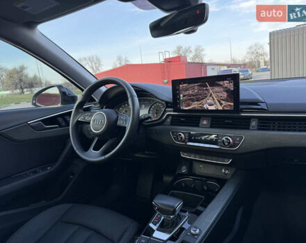 Білий Ауді А4, об'ємом двигуна 2 л та пробігом 126 тис. км за 23900 $, фото 58 на Automoto.ua