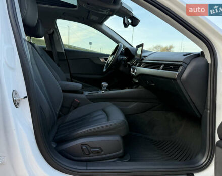 Білий Ауді А4, об'ємом двигуна 2 л та пробігом 126 тис. км за 23900 $, фото 60 на Automoto.ua