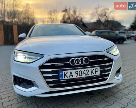 Белый Ауди А4, объемом двигателя 1.98 л и пробегом 5 тыс. км за 27800 $, фото 2 на Automoto.ua