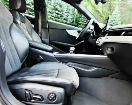 Белый Ауди А4, объемом двигателя 2 л и пробегом 42 тыс. км за 9500 $, фото 9 на Automoto.ua