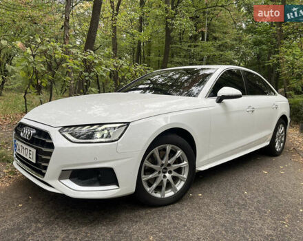Белый Ауди А4, объемом двигателя 1.98 л и пробегом 46 тыс. км за 27900 $, фото 4 на Automoto.ua