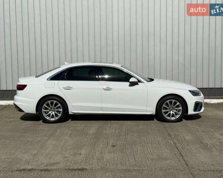 Белый Ауди А4, объемом двигателя 2 л и пробегом 55 тыс. км за 25500 $, фото 8 на Automoto.ua