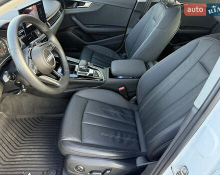 Білий Ауді А4, об'ємом двигуна 2 л та пробігом 126 тис. км за 23900 $, фото 44 на Automoto.ua