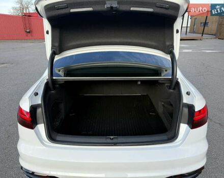 Білий Ауді А4, об'ємом двигуна 2 л та пробігом 126 тис. км за 23900 $, фото 56 на Automoto.ua