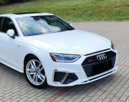 Белый Ауди А4, объемом двигателя 2 л и пробегом 42 тыс. км за 9500 $, фото 2 на Automoto.ua