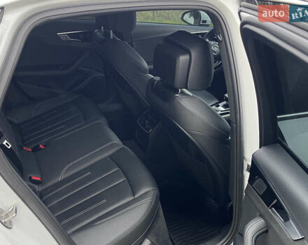 Белый Ауди А4, объемом двигателя 1.98 л и пробегом 39 тыс. км за 28500 $, фото 25 на Automoto.ua