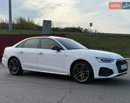 Білий Ауді А4, об'ємом двигуна 2 л та пробігом 126 тис. км за 23900 $, фото 29 на Automoto.ua