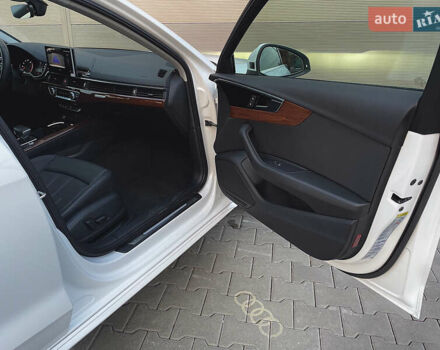 Белый Ауди А4, объемом двигателя 1.98 л и пробегом 5 тыс. км за 27800 $, фото 42 на Automoto.ua