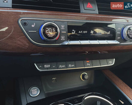 Белый Ауди А4, объемом двигателя 1.98 л и пробегом 5 тыс. км за 27800 $, фото 33 на Automoto.ua