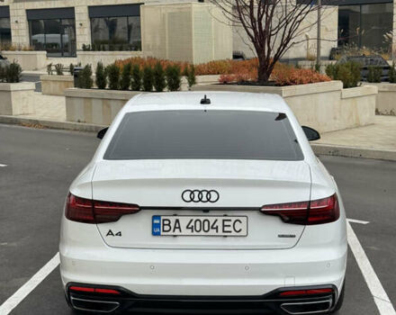 Белый Ауди А4, объемом двигателя 2 л и пробегом 35 тыс. км за 35999 $, фото 3 на Automoto.ua