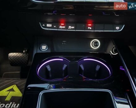 Білий Ауді А4, об'ємом двигуна 1.98 л та пробігом 76 тис. км за 31499 $, фото 42 на Automoto.ua
