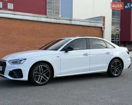 Білий Ауді А4, об'ємом двигуна 2 л та пробігом 126 тис. км за 23900 $, фото 20 на Automoto.ua