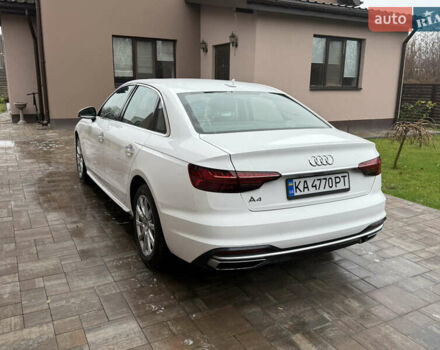 Білий Ауді А4, об'ємом двигуна 1.98 л та пробігом 82 тис. км за 25000 $, фото 5 на Automoto.ua