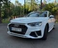 Білий Ауді А4, об'ємом двигуна 2 л та пробігом 104 тис. км за 25700 $, фото 1 на Automoto.ua