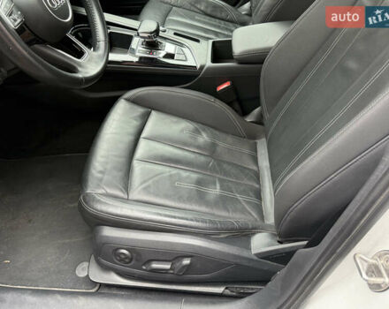 Білий Ауді А4, об'ємом двигуна 1.98 л та пробігом 82 тис. км за 25000 $, фото 7 на Automoto.ua
