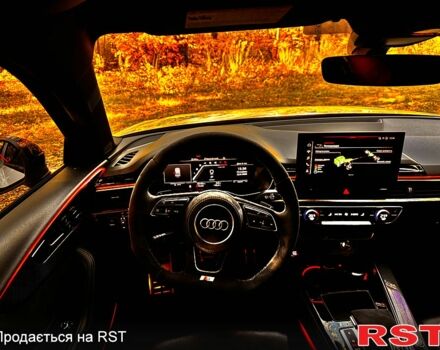 Белый Ауди А4, объемом двигателя 3 л и пробегом 45 тыс. км за 36900 $, фото 4 на Automoto.ua