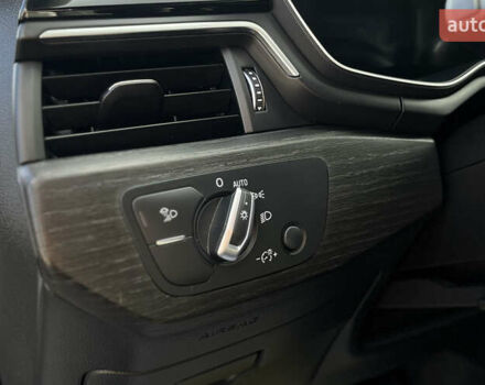 Белый Ауди А4, объемом двигателя 1.98 л и пробегом 82 тыс. км за 28000 $, фото 16 на Automoto.ua