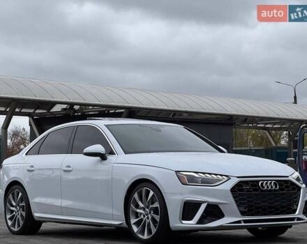 Белый Ауди А4, объемом двигателя 2 л и пробегом 65 тыс. км за 26500 $, фото 3 на Automoto.ua