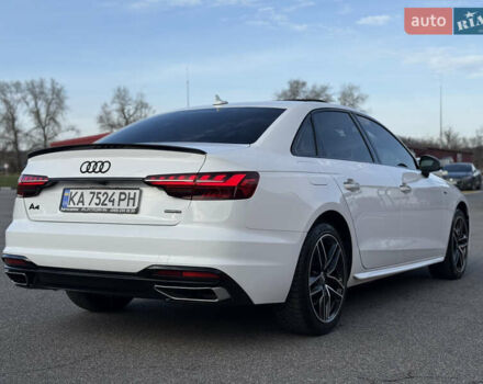Білий Ауді А4, об'ємом двигуна 2 л та пробігом 126 тис. км за 23900 $, фото 26 на Automoto.ua