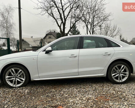 Белый Ауди А4, объемом двигателя 1.98 л и пробегом 38 тыс. км за 29999 $, фото 4 на Automoto.ua