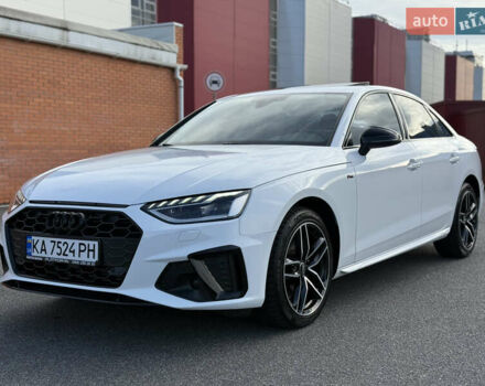 Білий Ауді А4, об'ємом двигуна 2 л та пробігом 126 тис. км за 23900 $, фото 9 на Automoto.ua