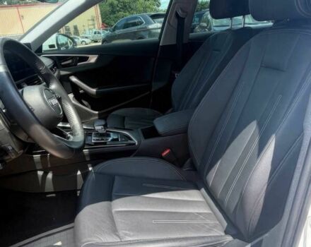 Белый Ауди А4, объемом двигателя 2 л и пробегом 50 тыс. км за 8000 $, фото 7 на Automoto.ua