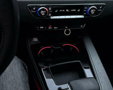 Ауді А4 2020 у Києві на Automoto.ua Білий Ауді А4, об'ємом двигуна 2 л та пробігом 94 тис. км за 27500 $, фото 17 на Automoto.ua