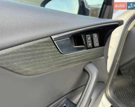 Білий Ауді А4, об'ємом двигуна 2 л та пробігом 126 тис. км за 23900 $, фото 40 на Automoto.ua