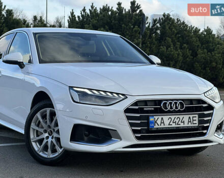 Белый Ауди А4, объемом двигателя 1.97 л и пробегом 58 тыс. км за 41999 $, фото 3 на Automoto.ua