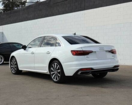 Белый Ауди А4, объемом двигателя 2 л и пробегом 27 тыс. км за 18000 $, фото 7 на Automoto.ua