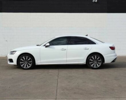 Белый Ауди А4, объемом двигателя 2 л и пробегом 27 тыс. км за 18000 $, фото 3 на Automoto.ua