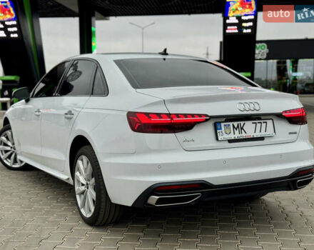 Белый Ауди А4, объемом двигателя 2 л и пробегом 132 тыс. км за 24500 $, фото 7 на Automoto.ua