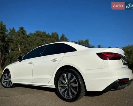 Белый Ауди А4, объемом двигателя 1.98 л и пробегом 82 тыс. км за 25555 $, фото 32 на Automoto.ua