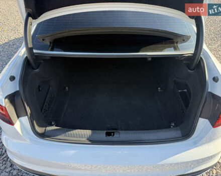 Белый Ауди А4, объемом двигателя 2 л и пробегом 131 тыс. км за 22500 $, фото 24 на Automoto.ua